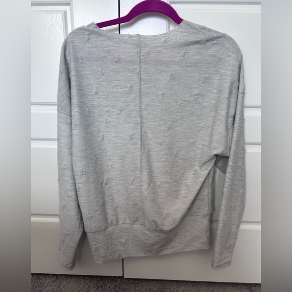 BKE long sleeve top. NWT. size small - Picture 6 of 6